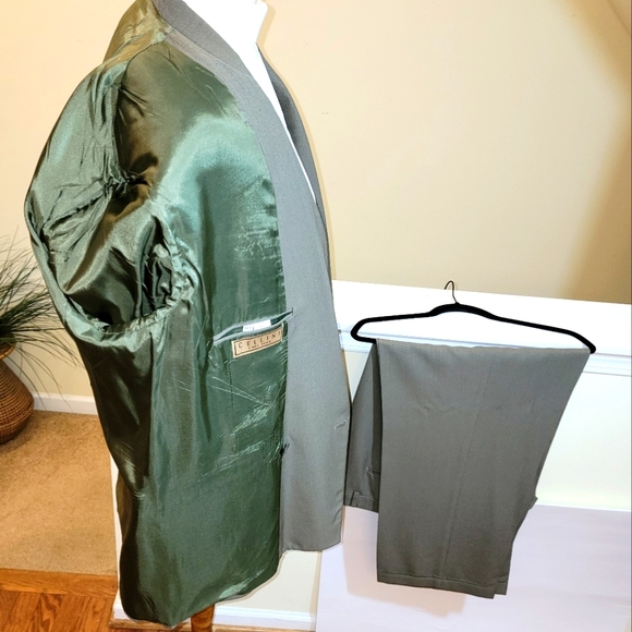 Cellini Linea Uomo | Double Breasted Suit - Picture 14 of 15